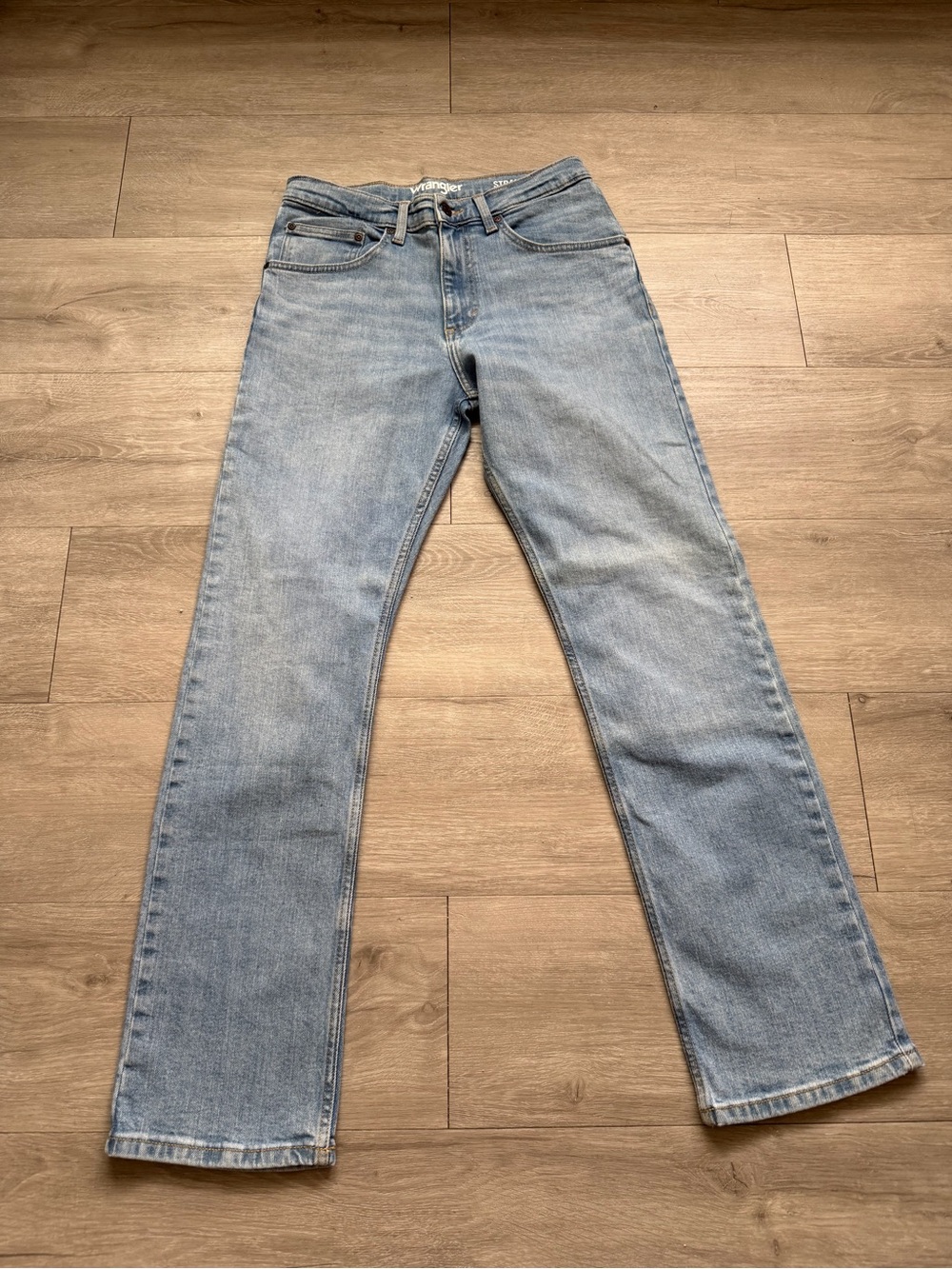 Wrangler Women's Light Blue Straight Leg Jeans 29x30